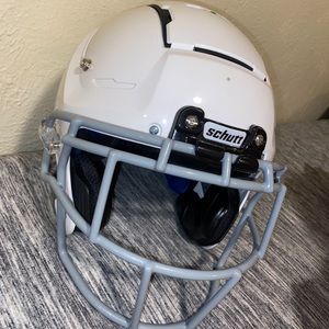 Youth football helmet medium